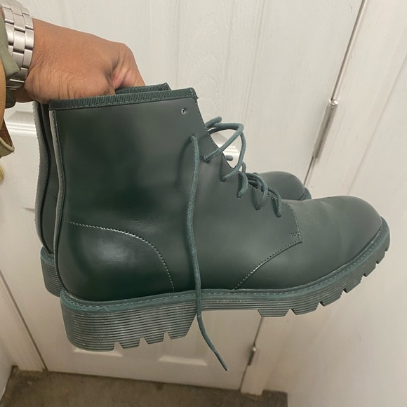 Calvin Klein green leather boots size 91/2 - Picture 8 of 10